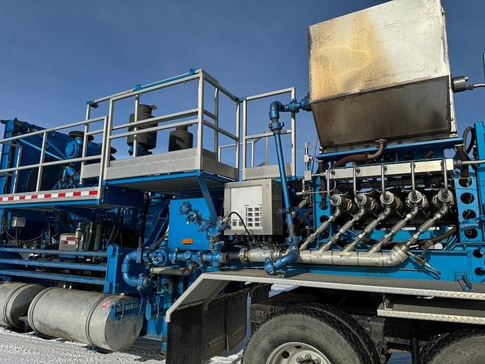 High Rate 840K Nitrogen Pumper Tractor and Trailer