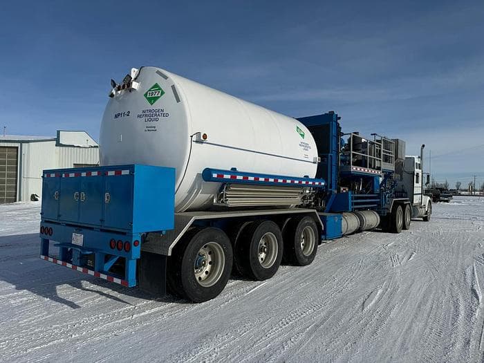 High Rate 840K Nitrogen Pumper Tractor and Trailer