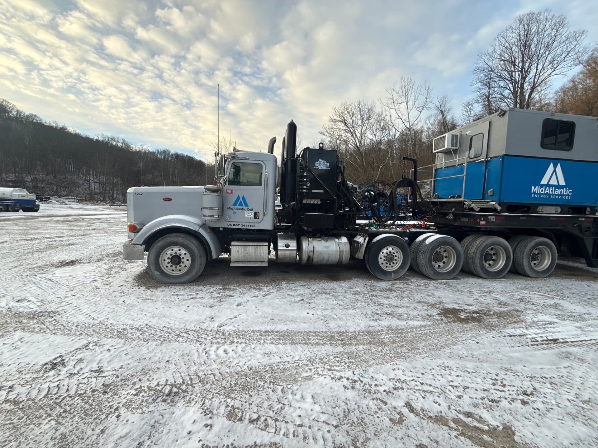 2015 Peterbilt 367 Tri-Drive with CTU Wet Kit
