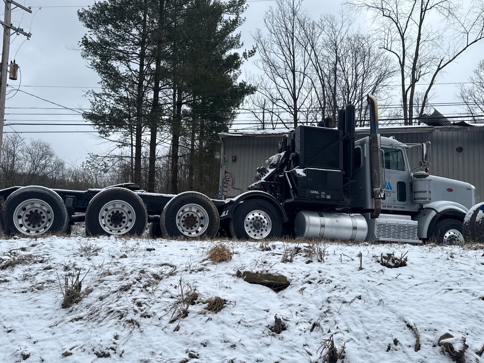 2015 Peterbilt 367 Tri-Drive with CTU Wet Kit