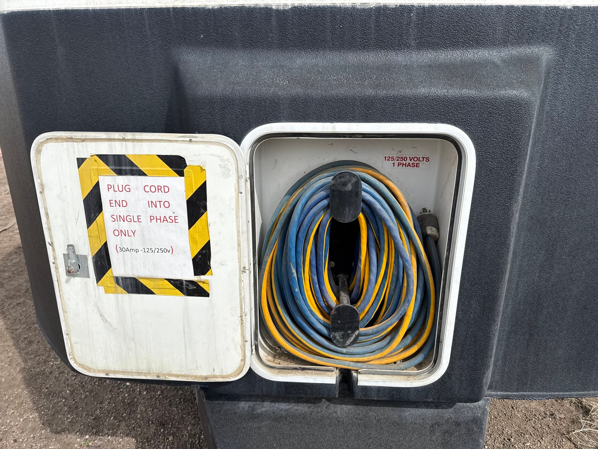 Company Man/ Supervior Shack Unit 28