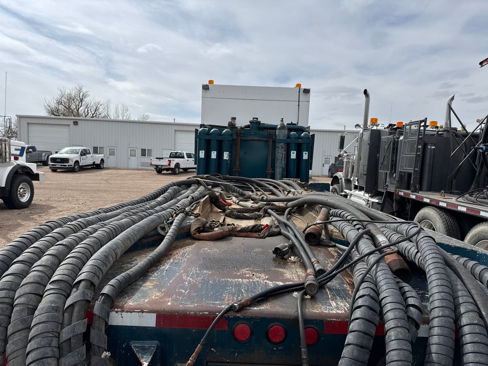 Freightliner FLD Tri-Drive